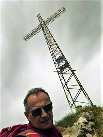 In Canto Alto (1146 m) da casa (Zogno, 310 m) ad anello il 7 maggio 2019 - FOTOGALLERY